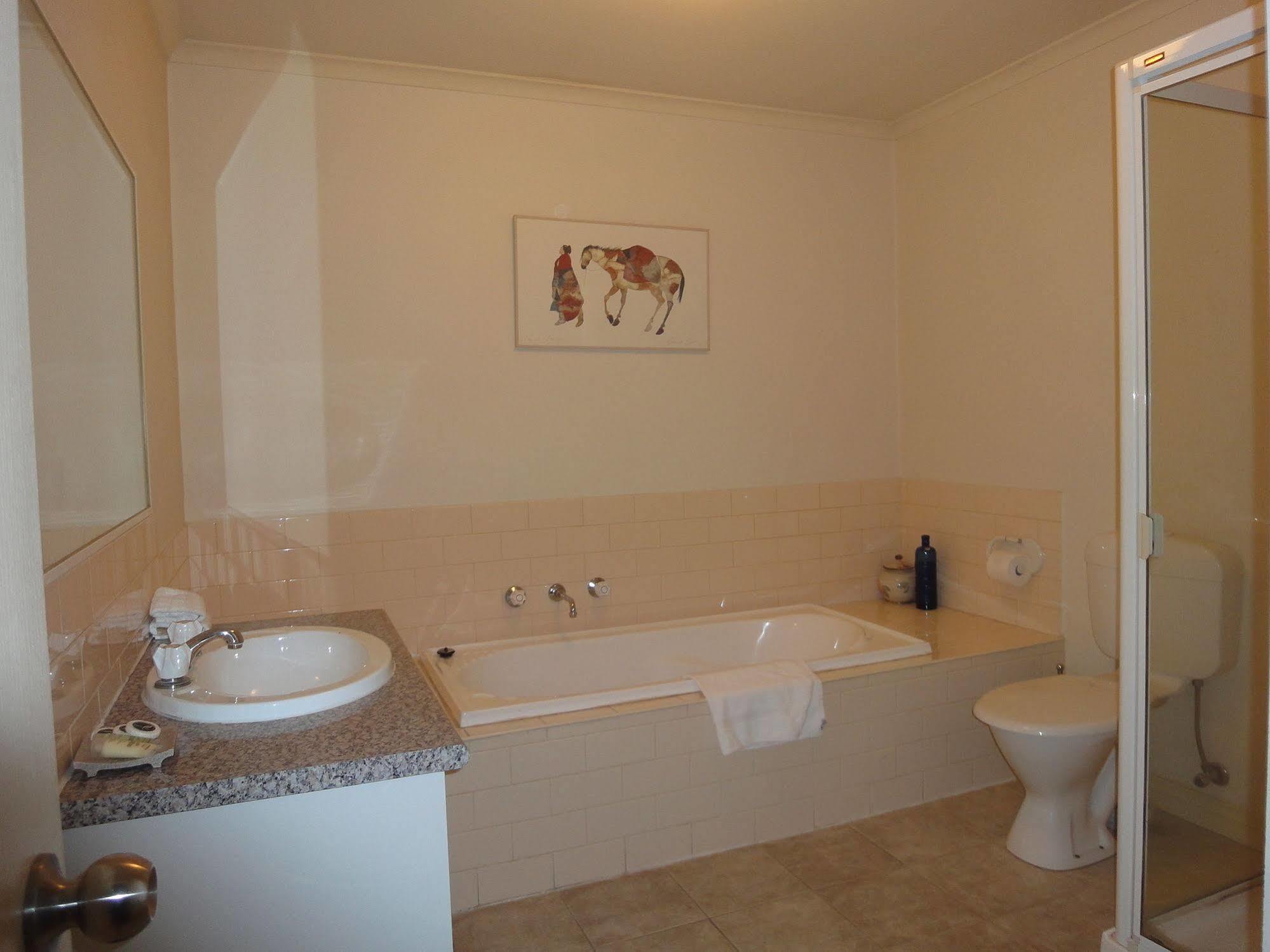 Moonee Valley Views Aparthotel Melbourne Luaran gambar